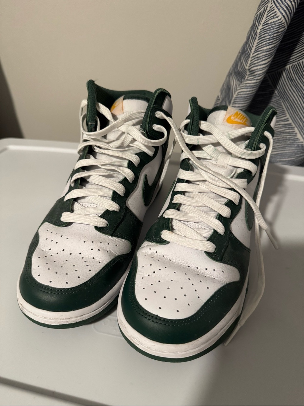 Nike Dunk High Retro Sneakers in White, Dark Green and Yellow Accent Size 9